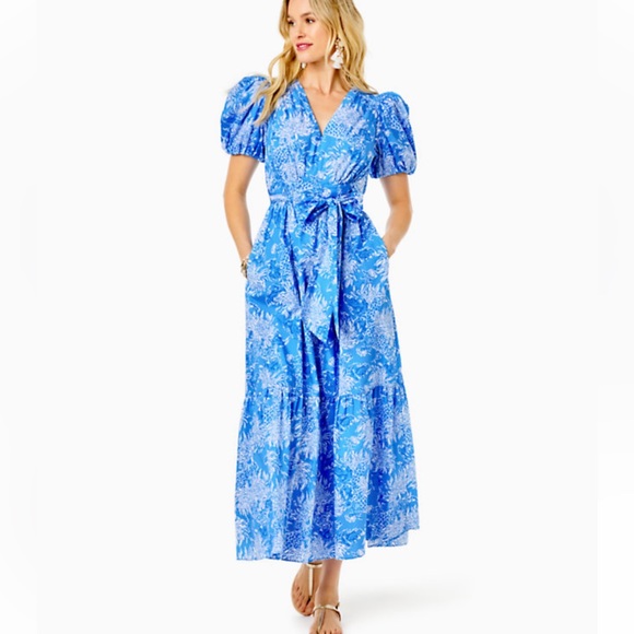 Lilly Pulitzer Dresses & Skirts - Lilly Pulitzer Ezralyn short sleeve cotton maxi dress